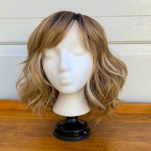 Hair kitty kitty (Cysterwigs.com) Ambrose 10” in South beach sands rooted